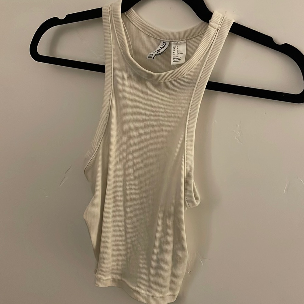 High neck tank